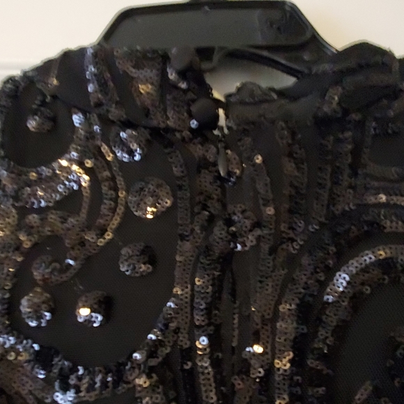 Dress - Picture 5 of 5